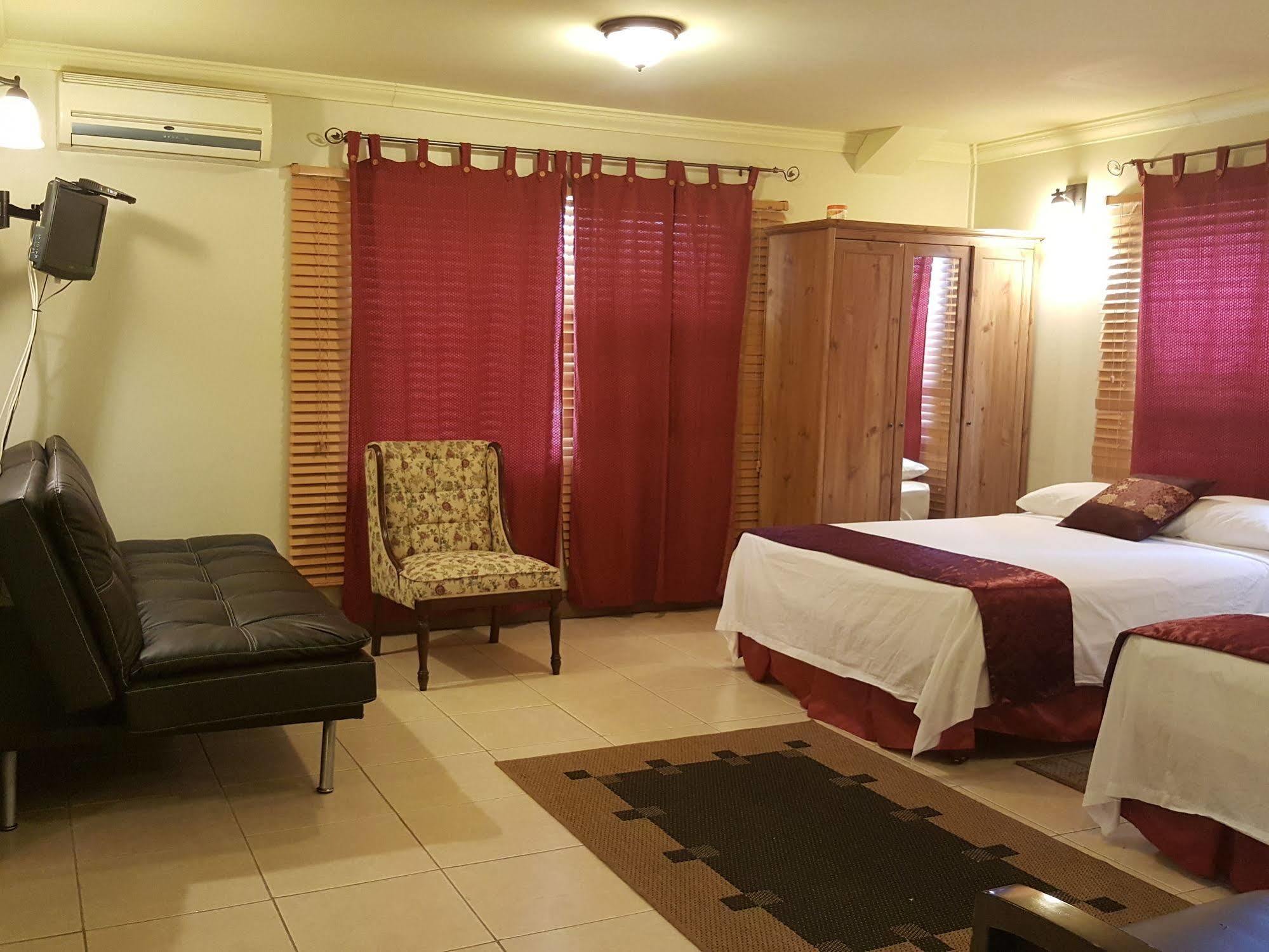 Savannah Maison Guest House Port of Spain Dış mekan fotoğraf